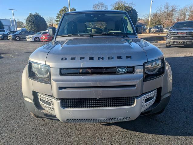 2023 Land Rover Defender 110 SE