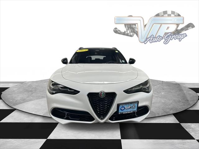 2025 Alfa Romeo Stelvio Sprint AWD