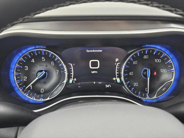 2025 Chrysler Voyager LX