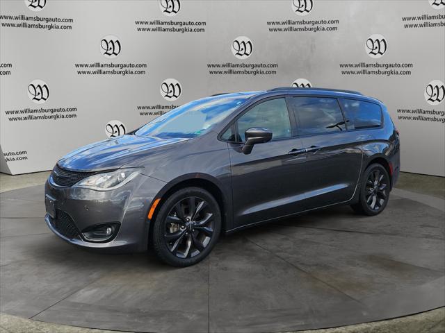 2019 Chrysler Pacifica Touring L Plus