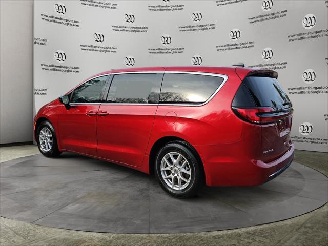 2024 Chrysler Pacifica Touring L