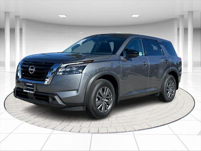 2025 Nissan Pathfinder S FWD