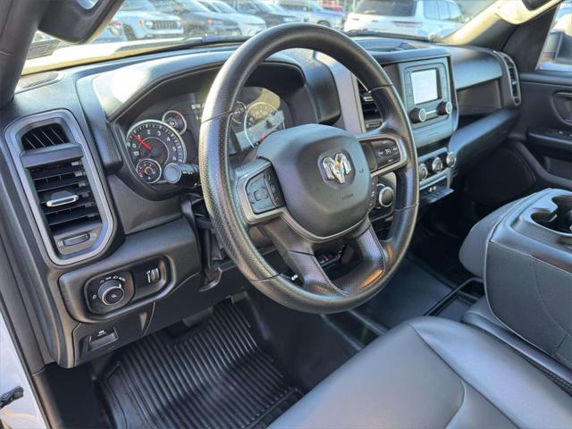 2024 RAM 1500 Tradesman Quad Cab 4x4 64 Box