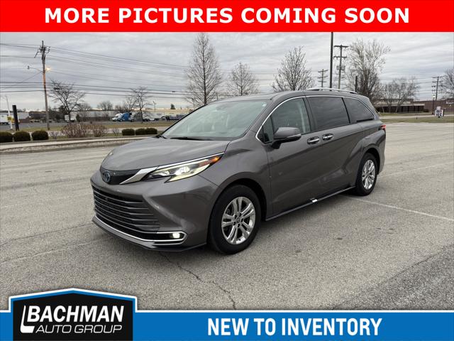 2023 Toyota Sienna Platinum 2023 Toyota Sienna Platinum