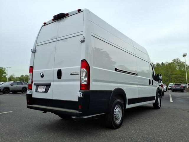 2025 Ram ProMaster Cargo Van Tradesman Super High Roof 159" WB EXT w/Pass Seat