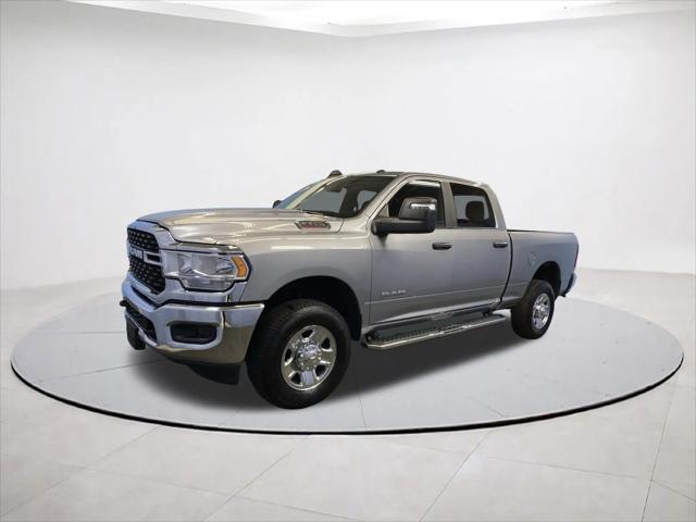 2024 RAM 2500 Big Horn Crew Cab 4x4 64 Box