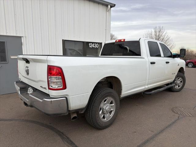 2022 RAM 3500 Tradesman Crew Cab 4x4 8 Box