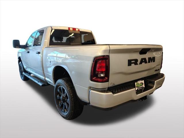 2026 RAM Ram 2500 RAM 2500 BLACK EXPRESS CREW CAB 4X4 64 BOX