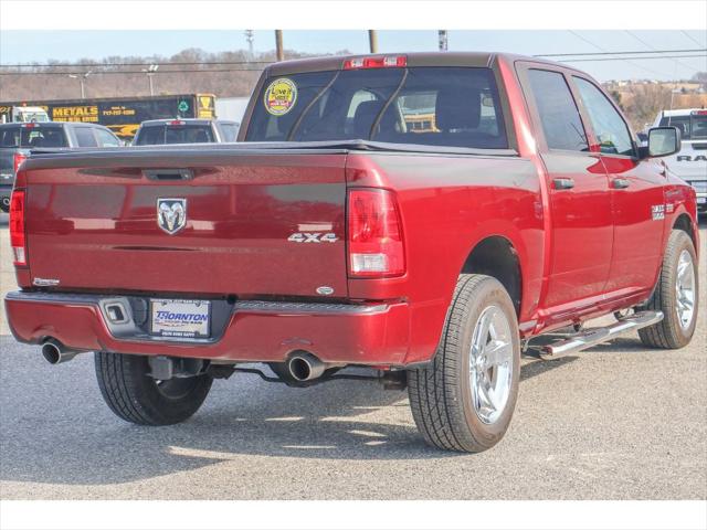 2017 RAM 1500 Express Crew Cab 4x4 57 Box