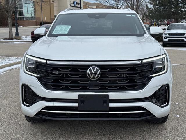 2024 Volkswagen Atlas Cross Sport 2.0T SEL R-Line