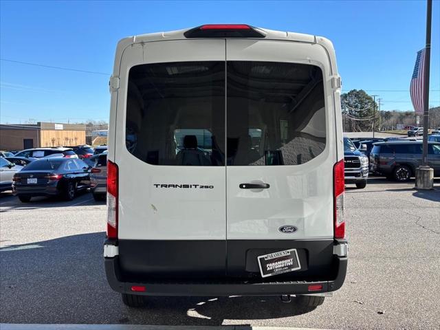 2026 Ford Transit Cargo Van Base