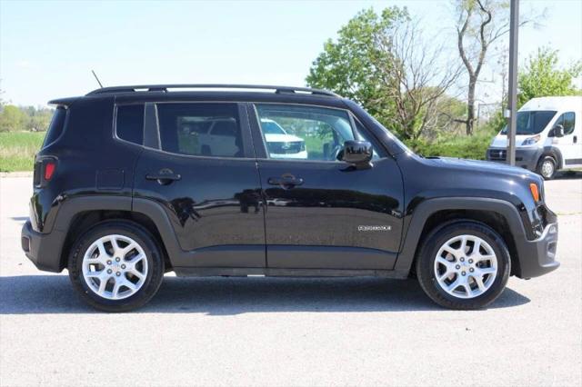 2017 Jeep Renegade Latitude FWD