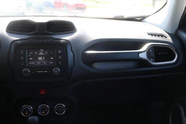 2017 Jeep Renegade Latitude FWD