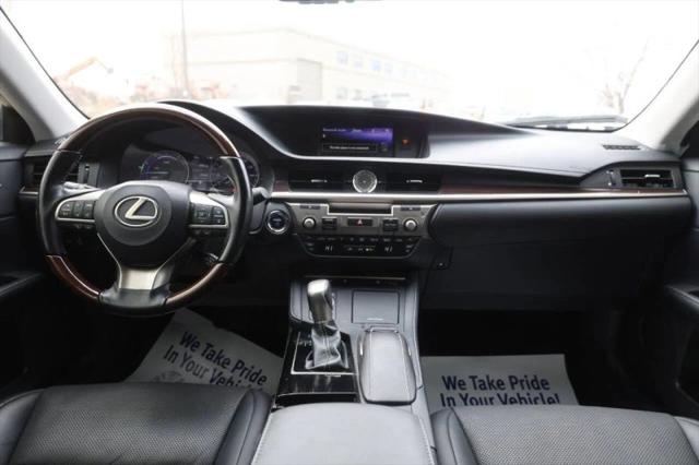 2018 Lexus ES 300h 300h