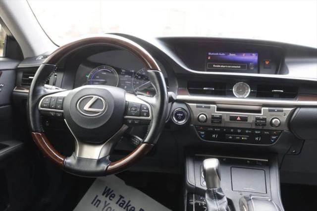 2018 Lexus ES 300h 300h