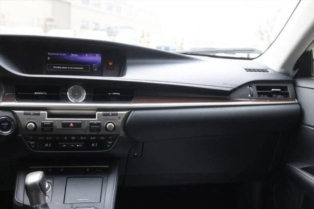 2018 Lexus ES 300h 300h
