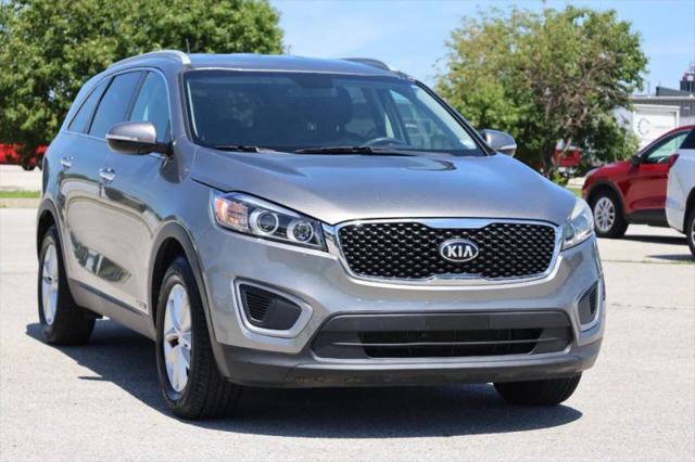 2016 Kia Sorento 3.3L LX
