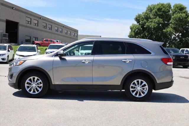 2016 Kia Sorento 3.3L LX