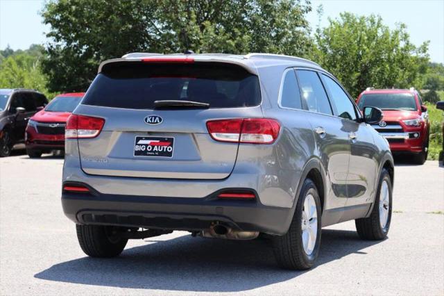2016 Kia Sorento 3.3L LX