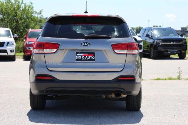 2016 Kia Sorento 3.3L LX