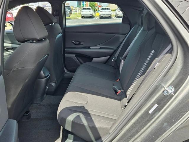 2025 Hyundai Elantra Hybrid SEL Sport