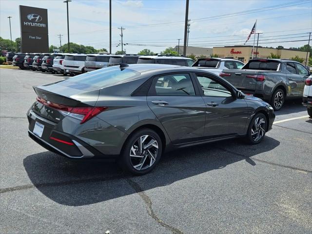 2025 Hyundai Elantra Hybrid SEL Sport
