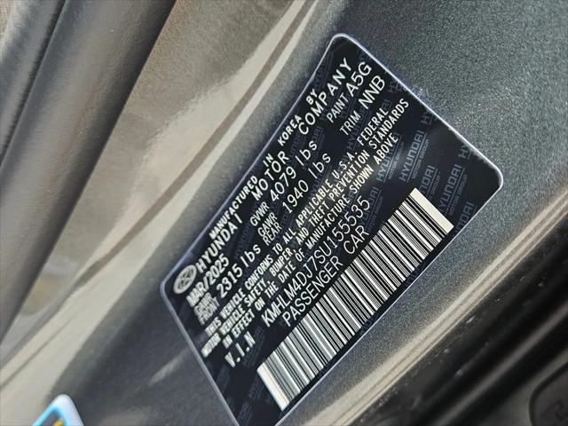 2025 Hyundai Elantra Hybrid SEL Sport