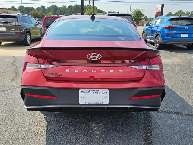 2025 Hyundai Elantra SEL Sport