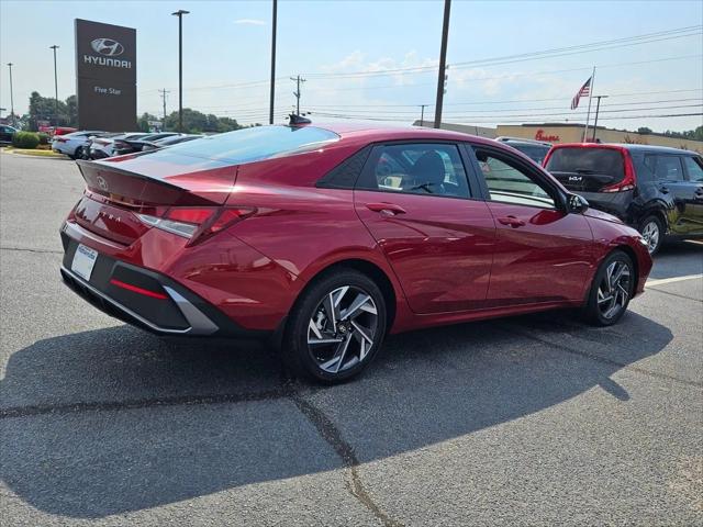2025 Hyundai Elantra SEL Sport