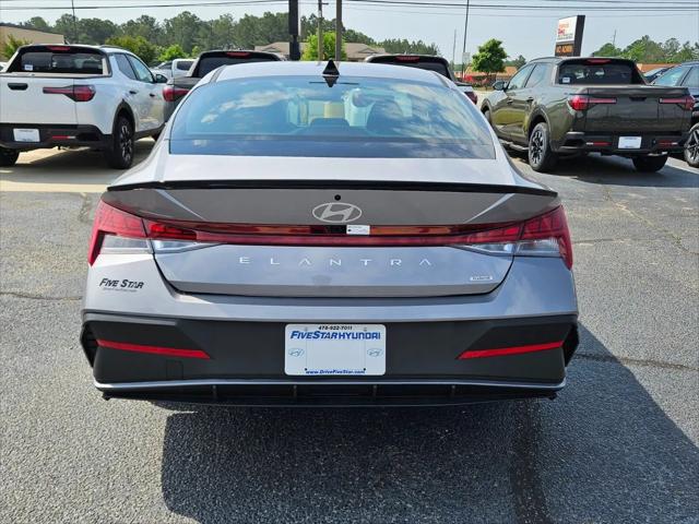 2025 Hyundai Elantra Hybrid SEL Sport