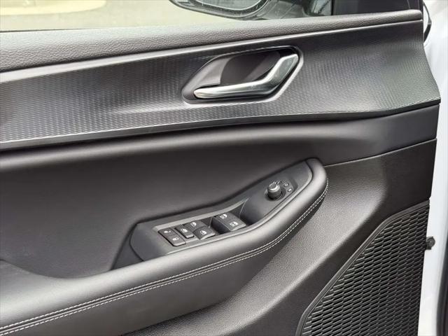 2025 Jeep Grand Cherokee Altitude X 4x4