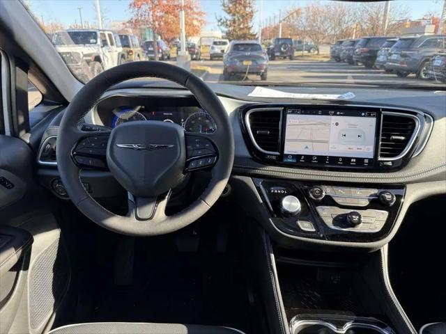 2026 Chrysler Pacifica Limited AWD