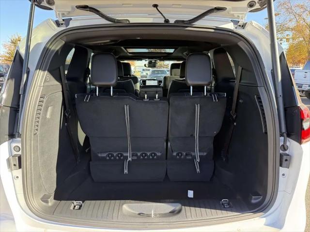 2026 Chrysler Pacifica Limited AWD