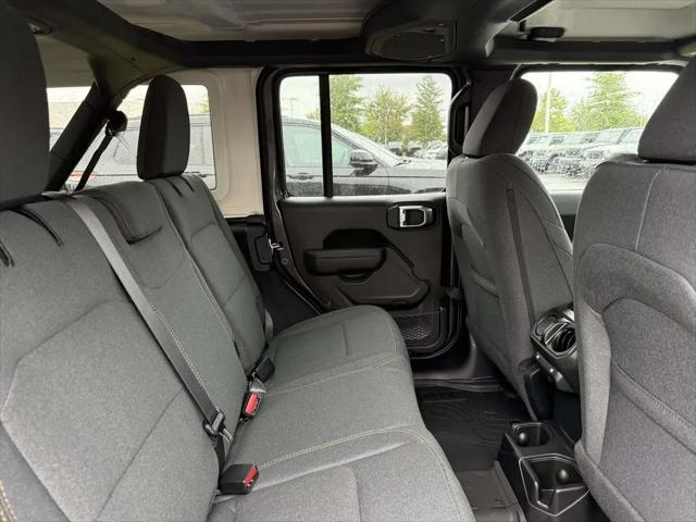 2025 Jeep Wrangler 4-Door Summit 4x4