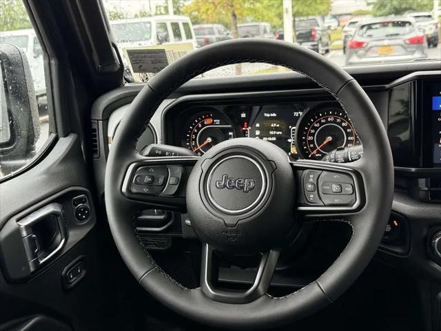 2025 Jeep Wrangler 4-Door Summit 4x4