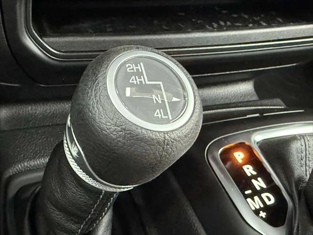 2025 Jeep Wrangler 4-Door Summit 4x4