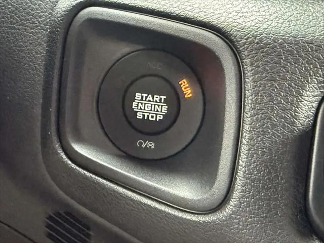 2025 Jeep Wrangler 4-Door Summit 4x4