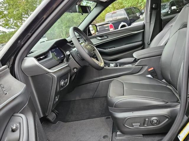 2025 Jeep Grand Cherokee Limited 4x2