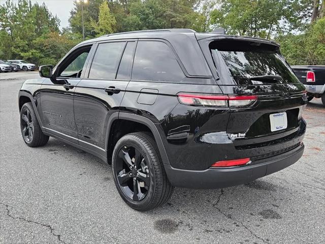 2025 Jeep Grand Cherokee Limited 4x2