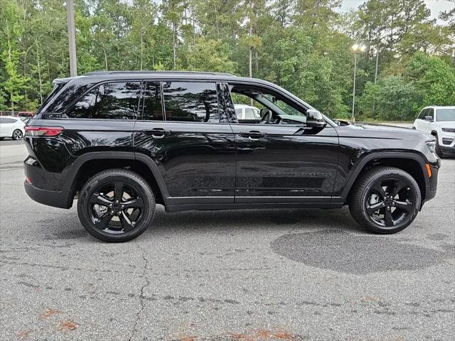 2025 Jeep Grand Cherokee Limited 4x2