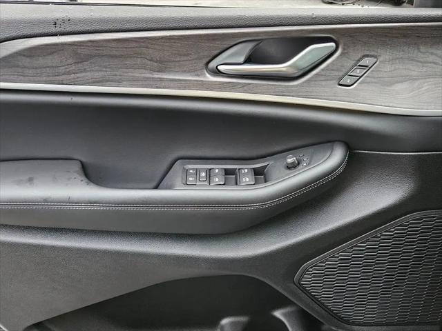 2025 Jeep Grand Cherokee Limited 4x2