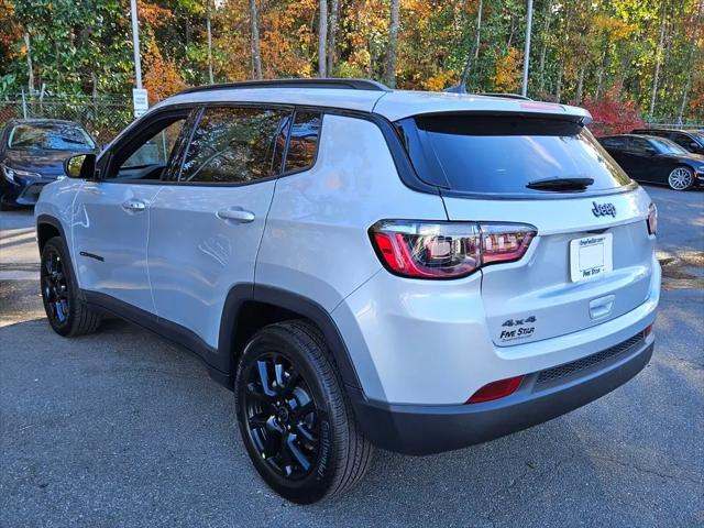 2026 Jeep Compass Latitude Altitude