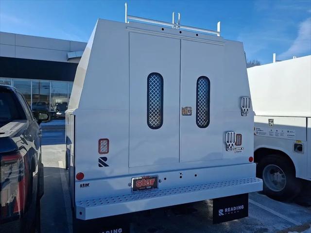 2025 GMC Sierra 3500HD Pro