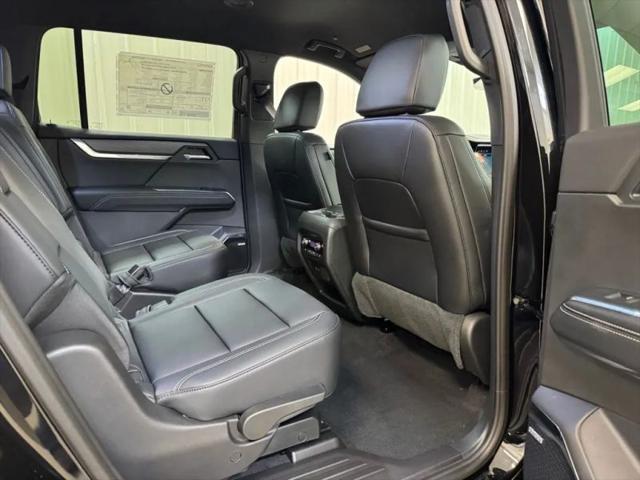 2026 GMC Acadia Elevation AWD
