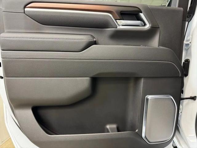 2026 GMC Sierra 3500HD Crew Cab, Long Bed, Denali Dual Rear Wheel, 4WD