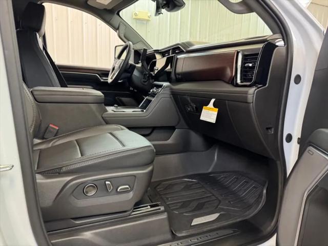 2026 GMC Sierra 3500HD Crew Cab, Long Bed, Denali Dual Rear Wheel, 4WD