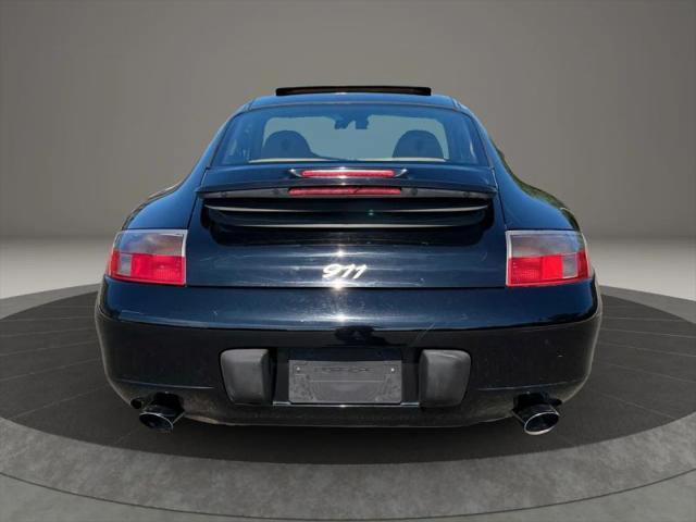 2000 Porsche 911 Carrera