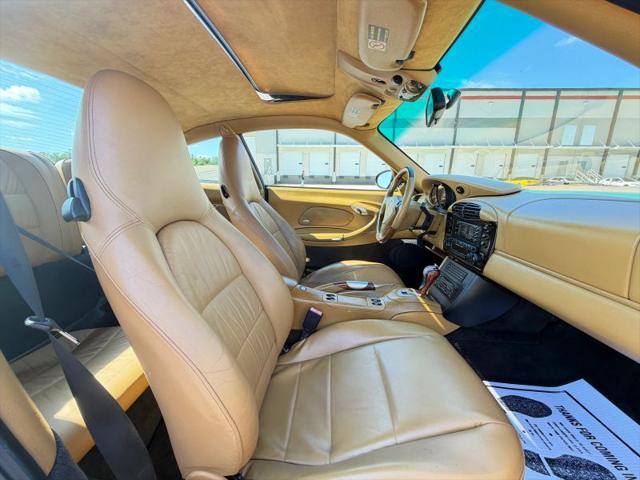 2000 Porsche 911 Carrera