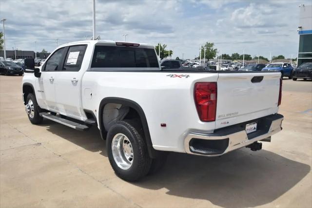2026 Chevrolet Silverado 3500HD Crew Cab, Long Bed, LT Dual Rear Wheel, RWD