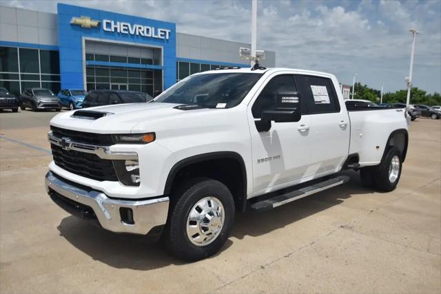 2026 Chevrolet Silverado 3500HD Crew Cab, Long Bed, LT Dual Rear Wheel, RWD